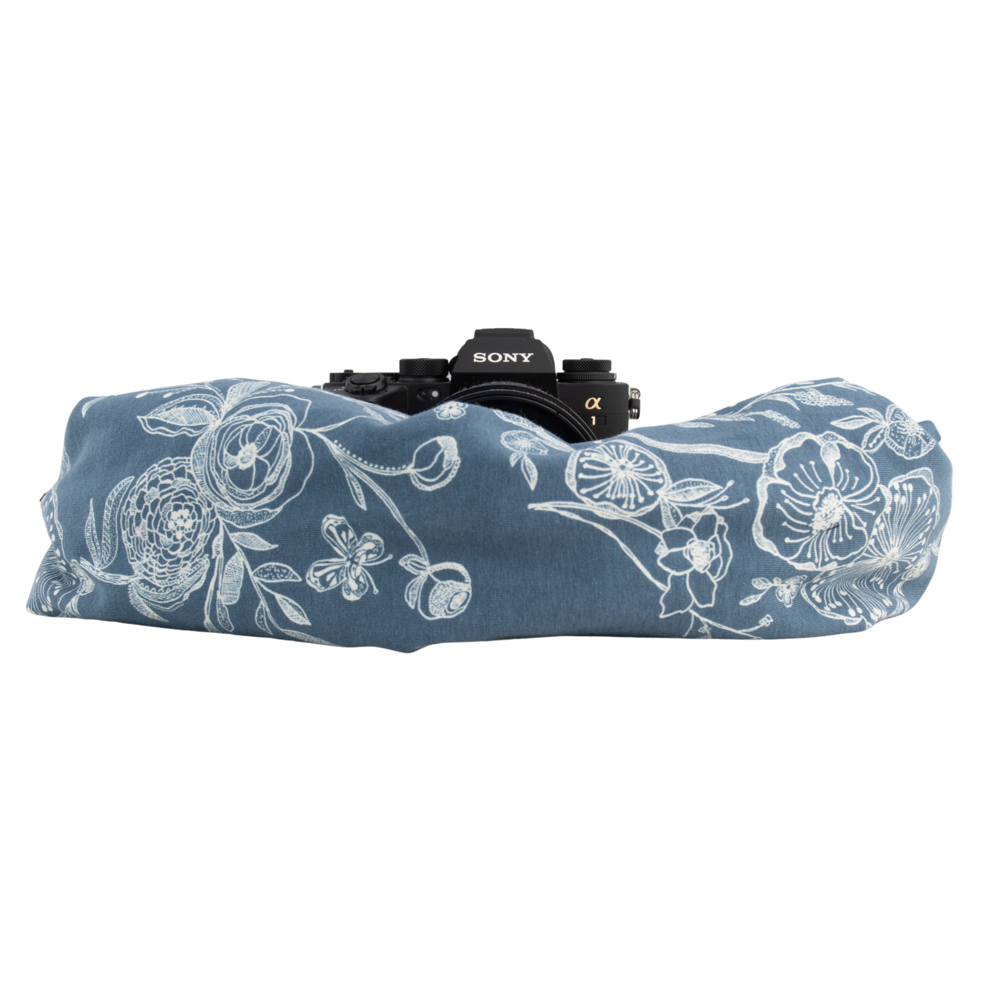 Scarf Camera Strap with Pocket – Capturing Couture