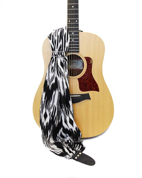 Dani Scarf Guitar