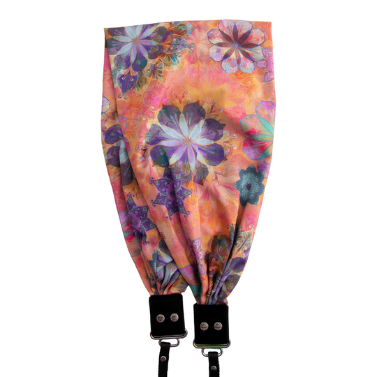 Bellissimo pocket scarf camera strap in Rome
