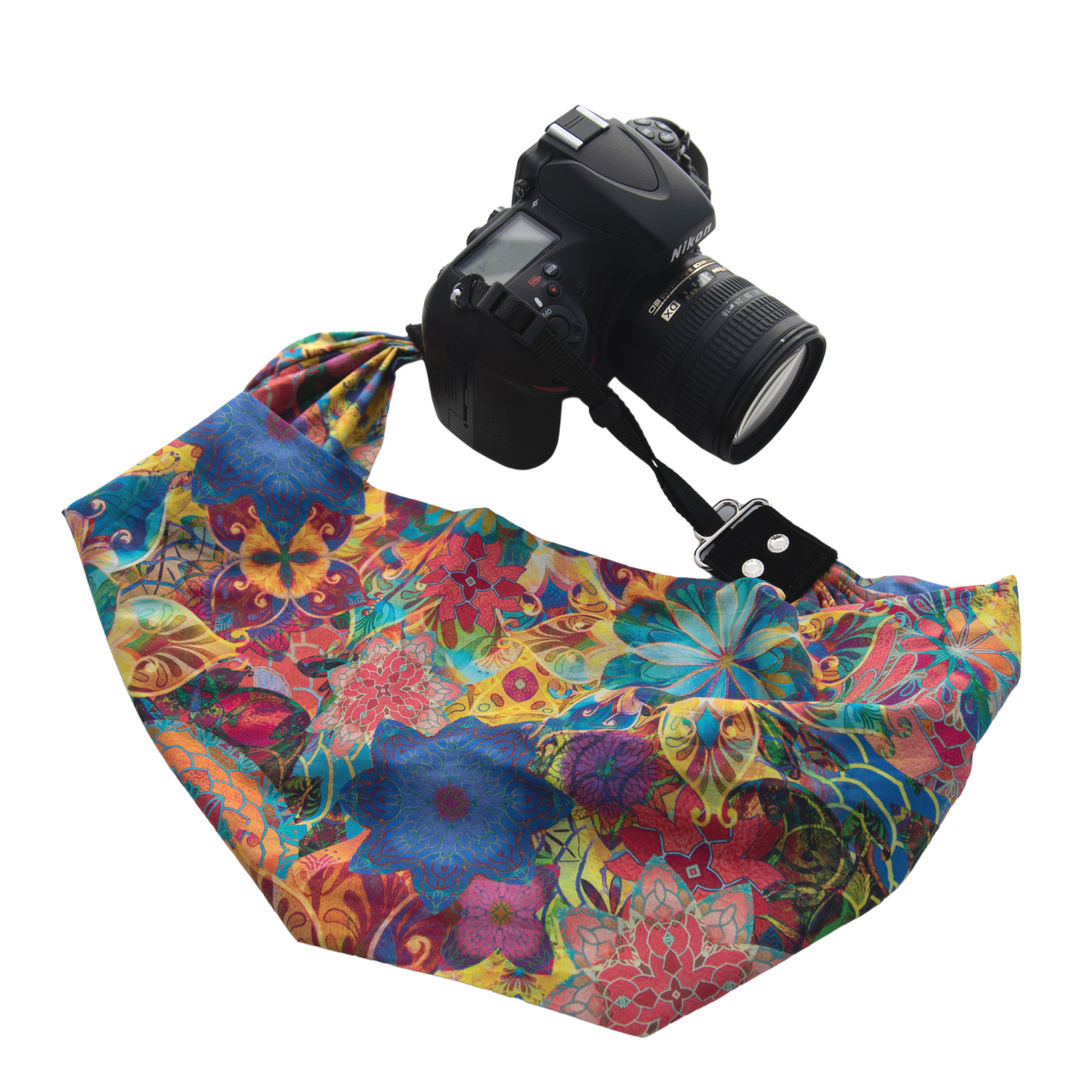 Bellissimo pocket scarf camera strap in Venice