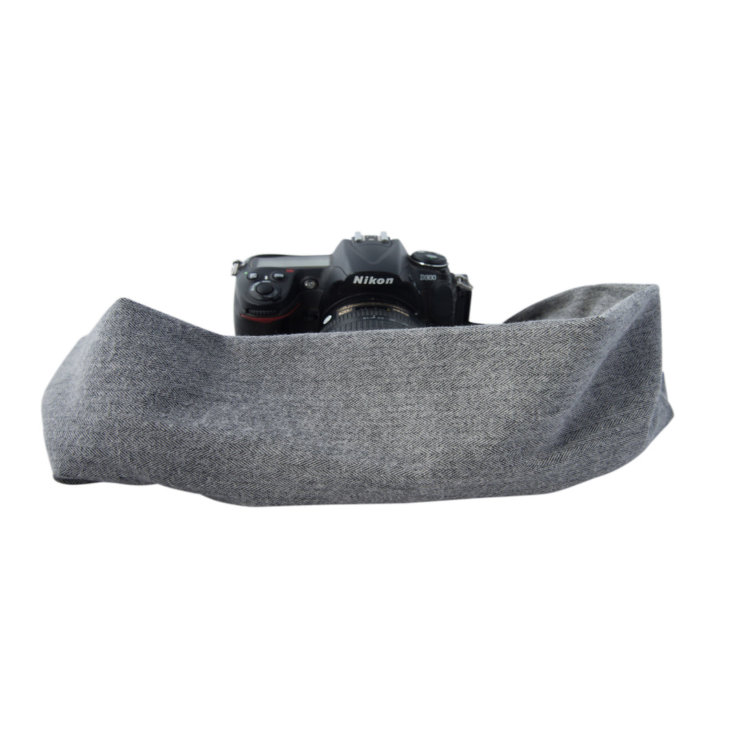 Shetland Flannel pocket scarf camera strap in Grey