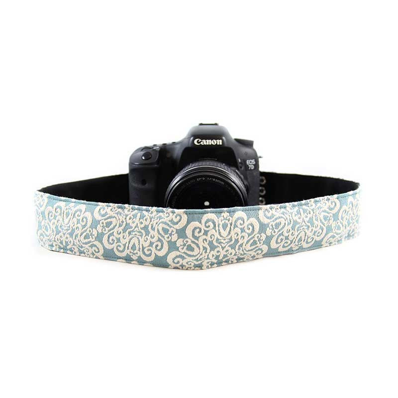 Serenity camera strap in Sky