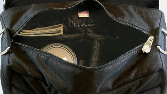 Serenity Rock Zip|Switch convertible camera bag, inside view